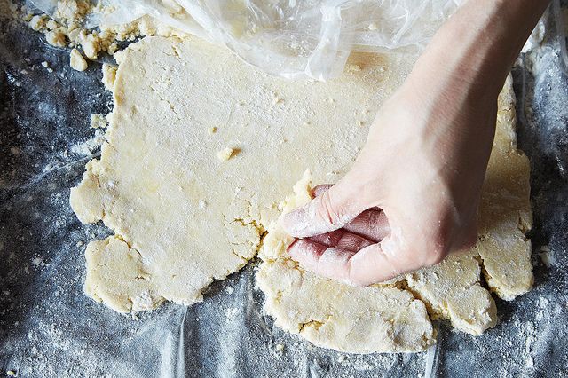 pie dough crack fix