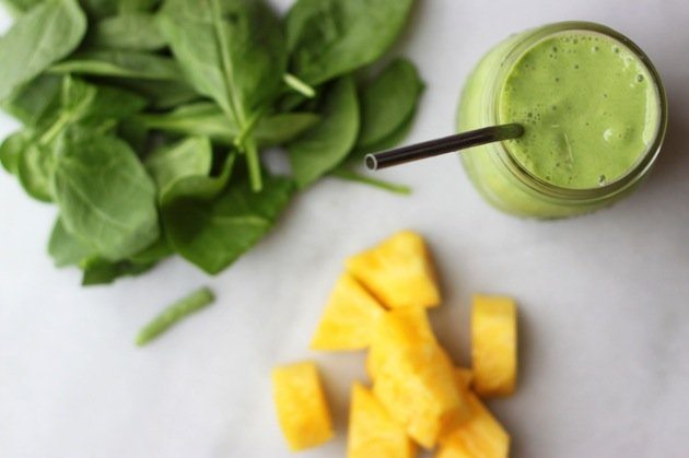 simple green protein smoothie