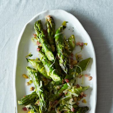 Absurdly Addictive Asparagus
