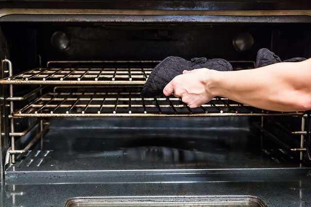 How to Prepare Your Oven for Roasting and Baking Season