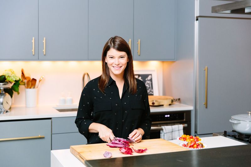 Peek Inside Top Chef Judge Gail Simmons' Tranquil Home (and Fridge!)