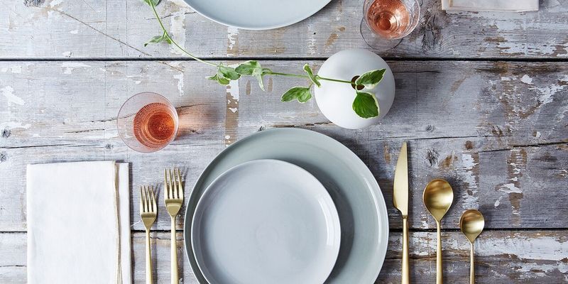 Elbows on the Table? Answers to Your Dining Etiquette Questions